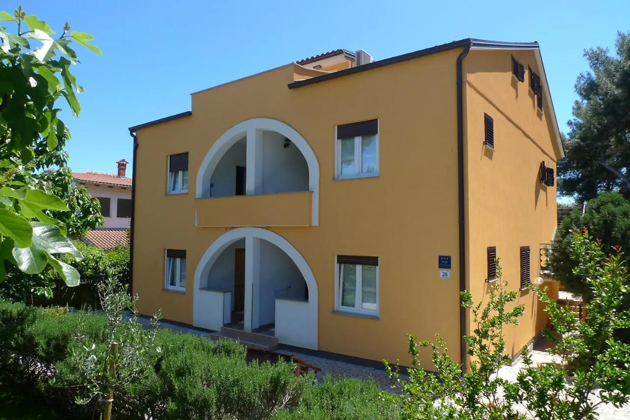 Studio Apartments Seka Rovinj