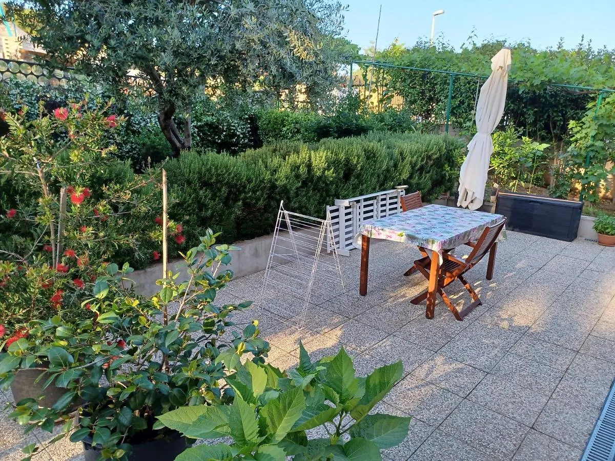 Studio Apartments Seka Rovinj 0*,  Kroatië