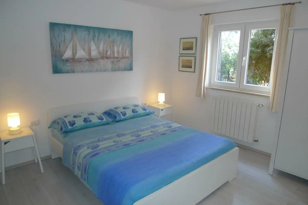 Studio Apartments Seka Rovinj 0*,