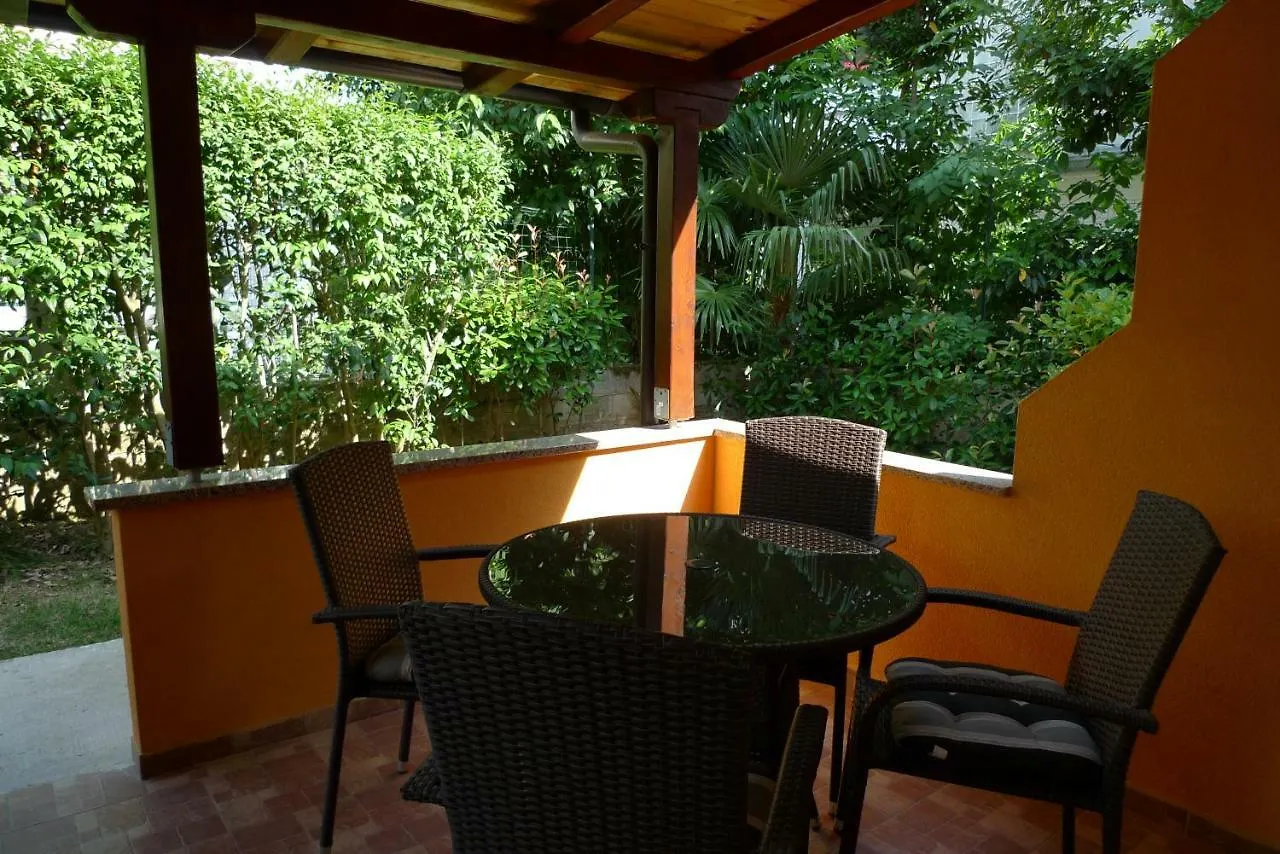 Studio Apartments Seka Rovinj